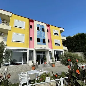 Mega , Fushe-Drac Albania