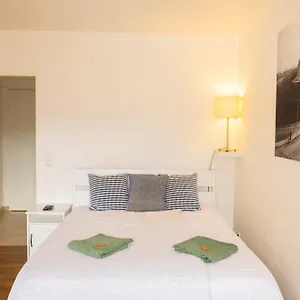 studio-lux-city.luxembourghotelsguide.com/