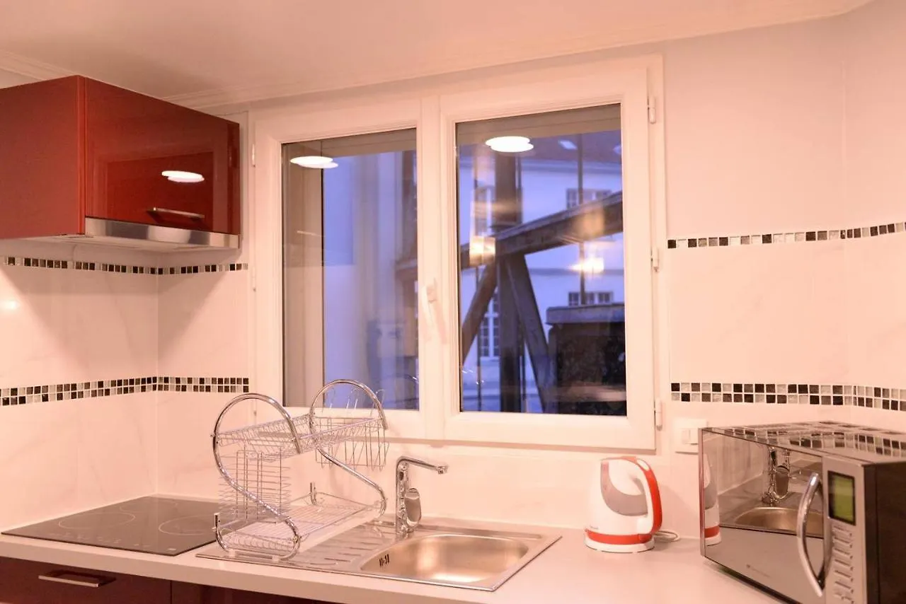 Apartment Beau Studio Meuble 2Min Du Moulin Rouge Paris